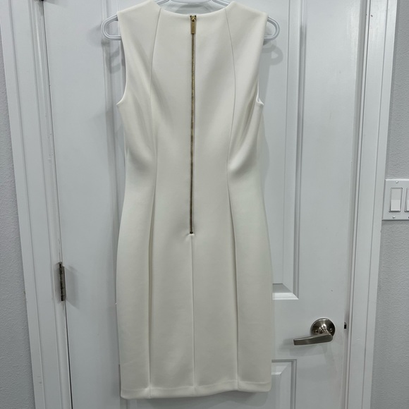 Calvin Klein white dress size 8. $35 - Picture 2 of 3